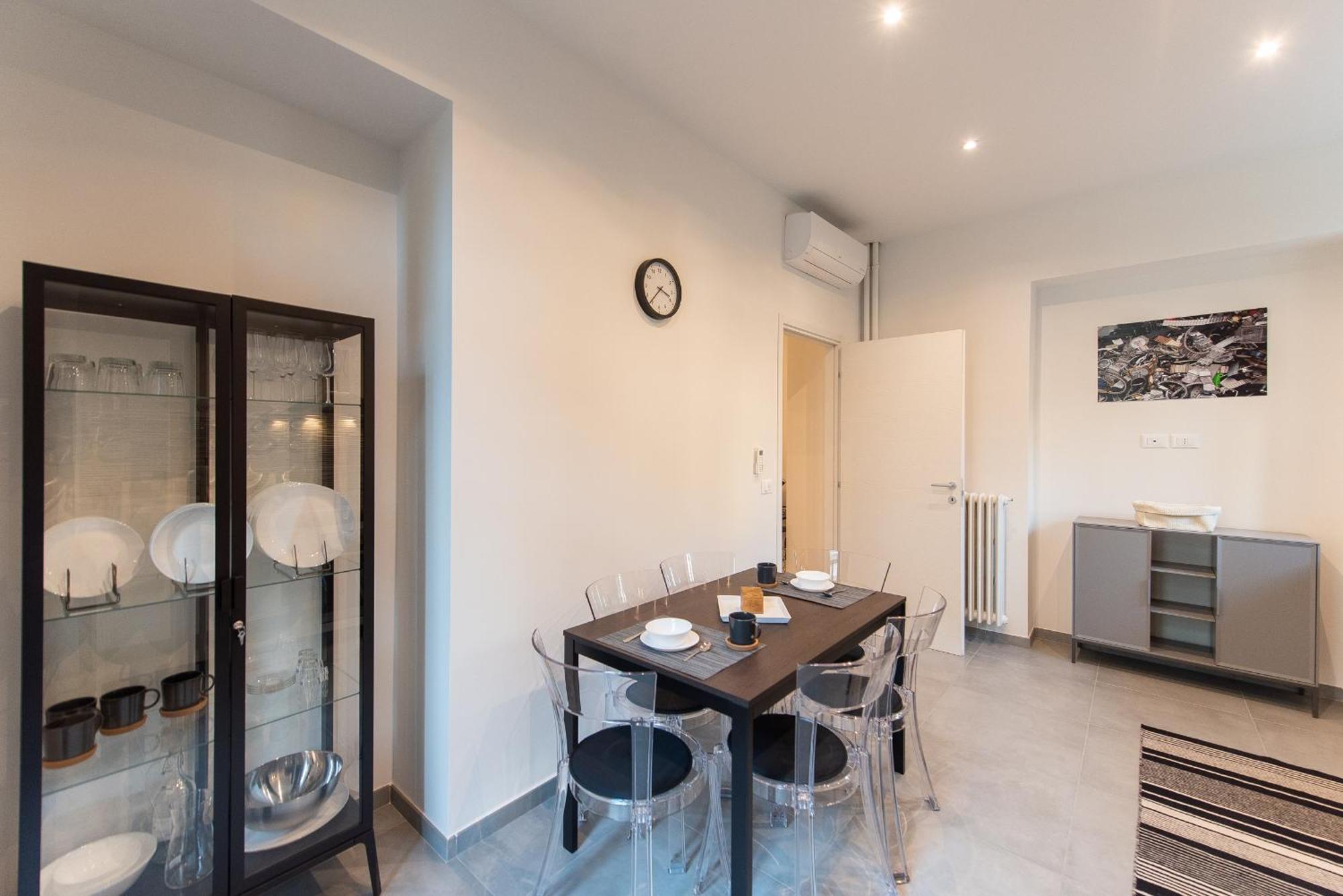 Top Living Apartments - Porta Susa Turin Exterior photo