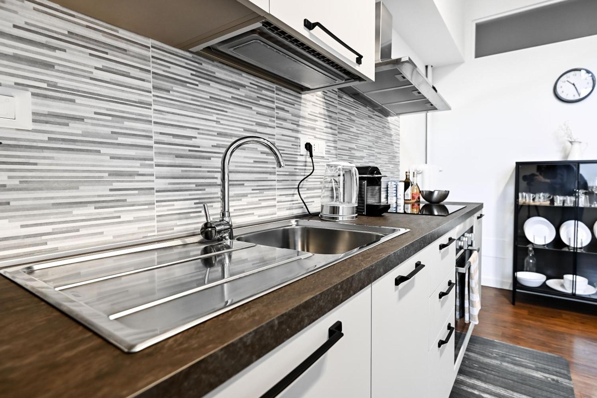 Top Living Apartments - Porta Susa Turin Exterior photo